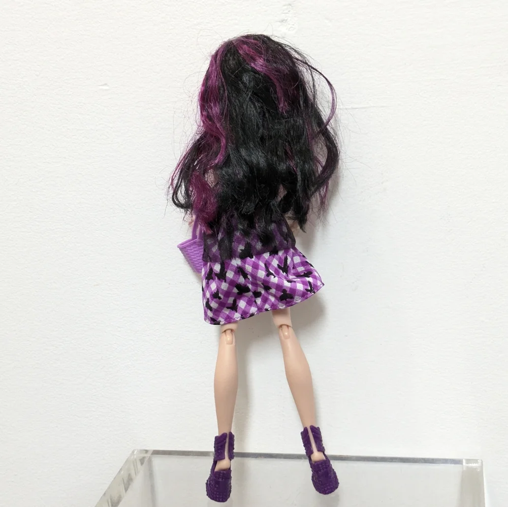 Ever After High Enchanted Picnic Raven Queen Doll